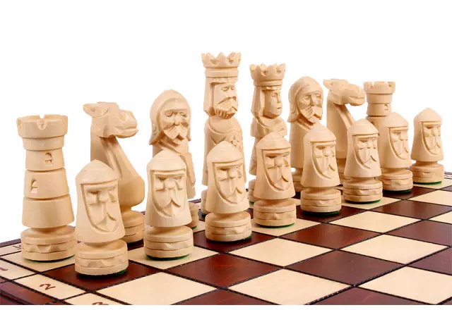 Castle houten schaakset - Afbeelding 4