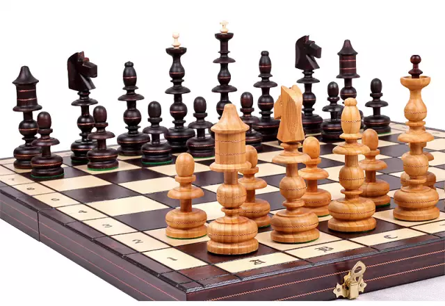 Old Polish houten schaakset - Afbeelding 8