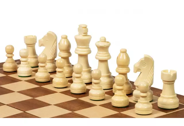 Tournament No. 3 houten schaakset sapelihout - Image 8