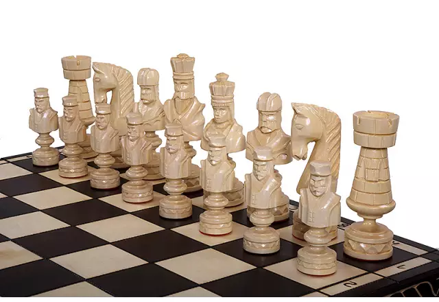 Cesar houten schaakset groot - Image 9
