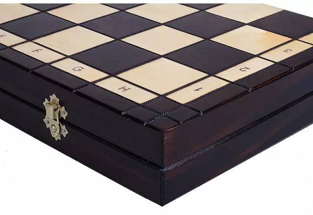 Beskid houten schaakset - Image 9